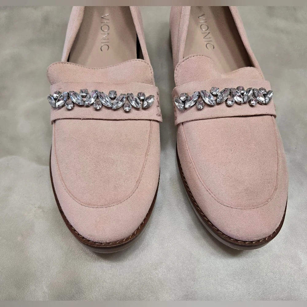 Vionic Light Pink Suede Avvy Loafers Size 7.5